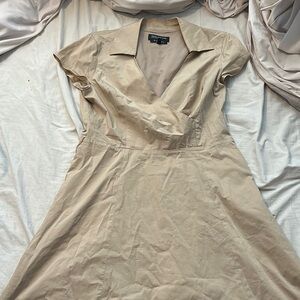 Jones New York Tan Flutter Sleeve Midi Dress